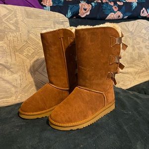 Brown uggs